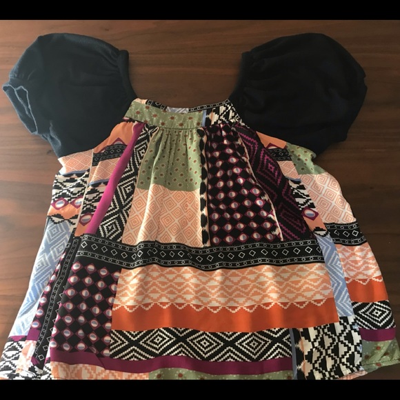 Patch work print puffy sleeve blouse - Picture 2 of 6